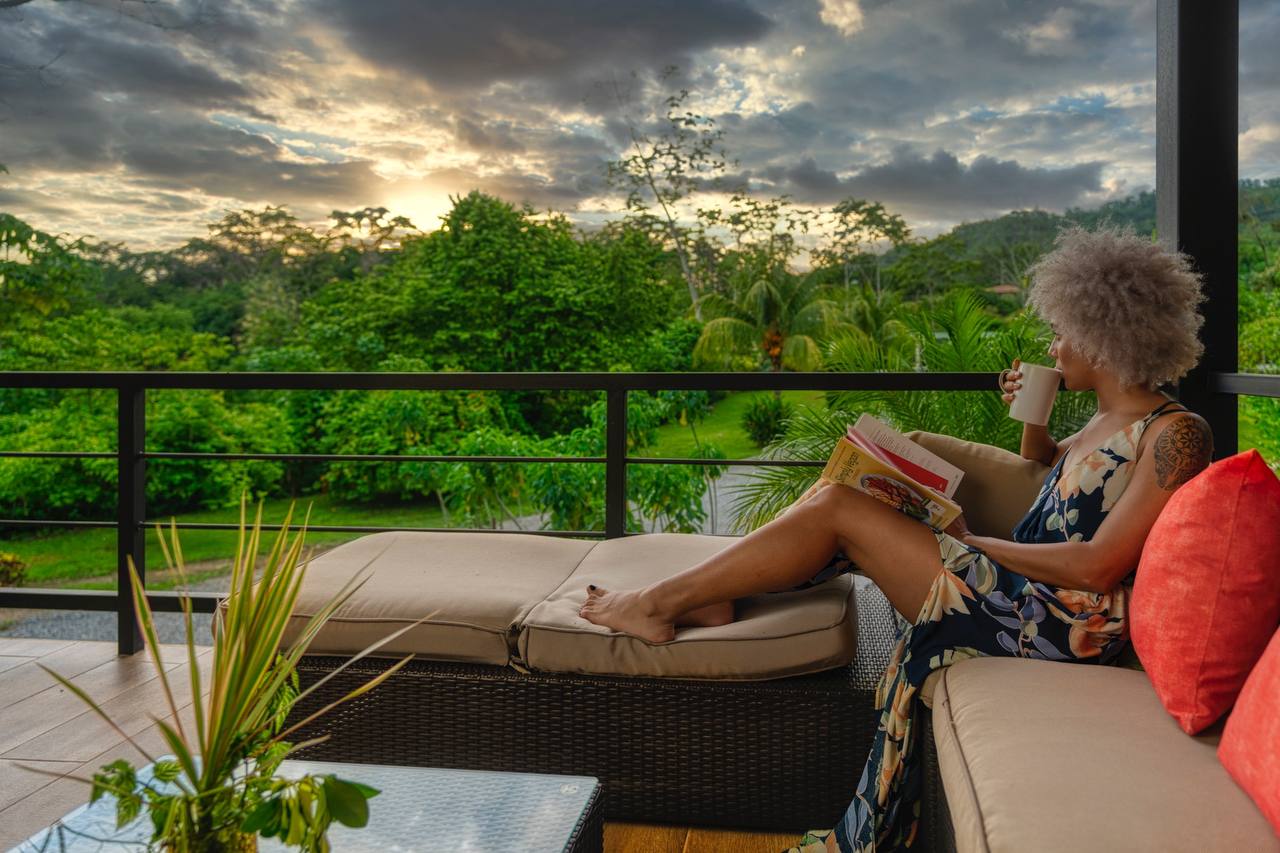 Luxury Zen Elegance with Expansive 360 Yoga Deck - Yoga Teacher Training Deck - Successful Retreats Upward Spirals (237)